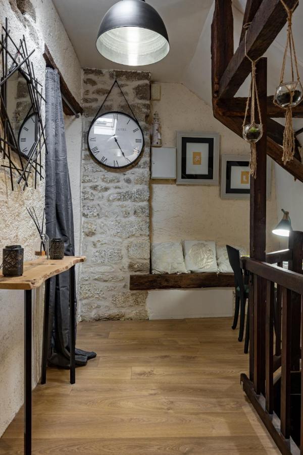 Joli Appartement 2 Pers Dans Les Remparts De Геранд Экстерьер фото