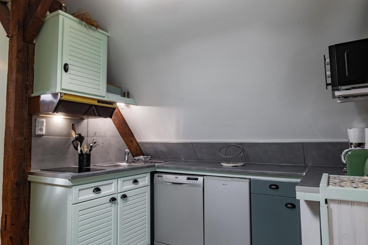 Joli Appartement 2 Pers Dans Les Remparts De Геранд Экстерьер фото