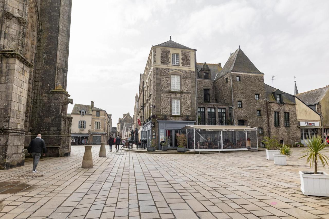 Joli Appartement 2 Pers Dans Les Remparts De Геранд Экстерьер фото